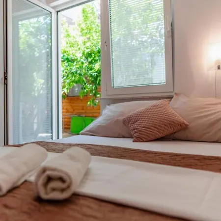Διαμέρισμα Lecek Cozy